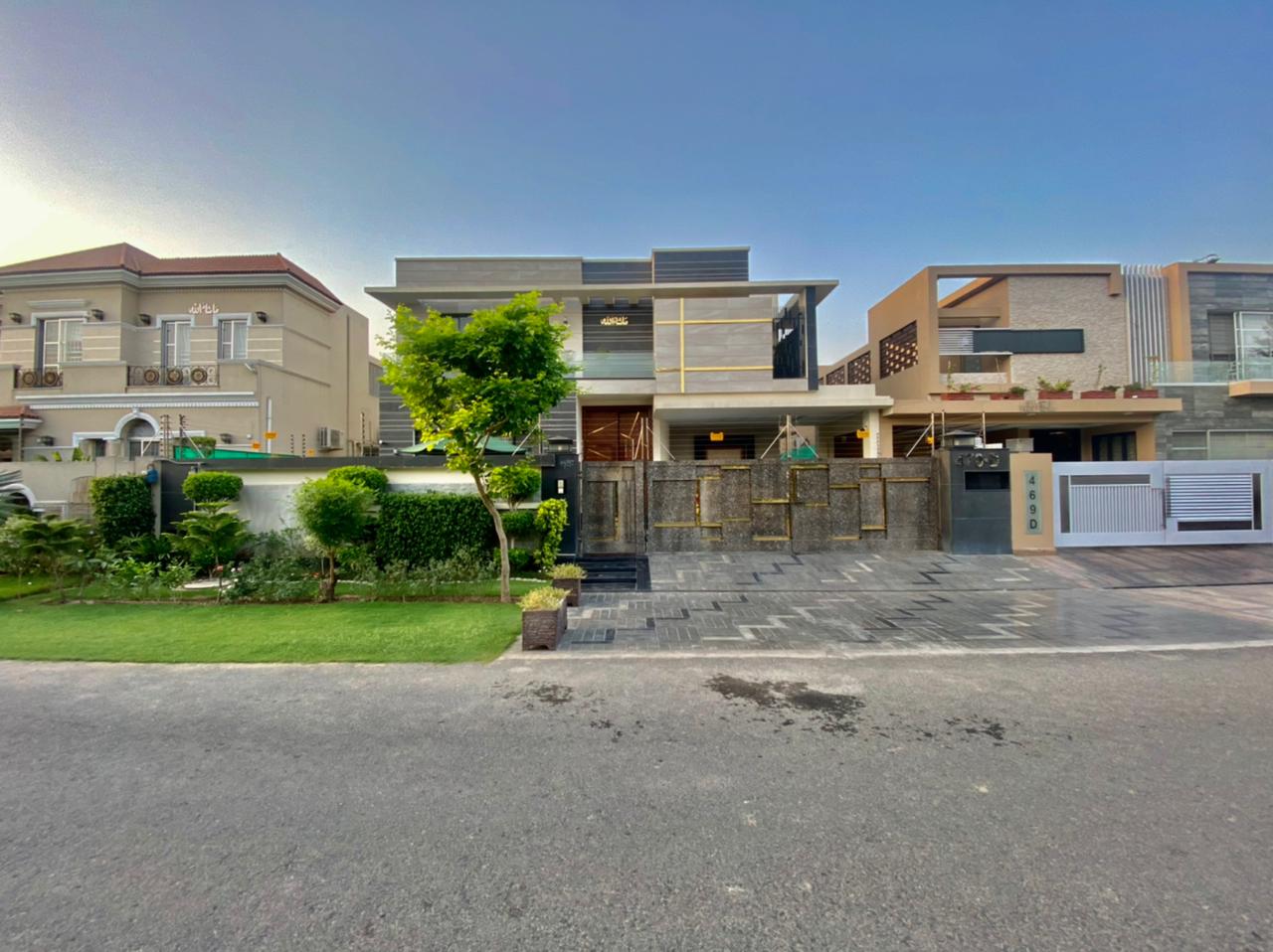 1 Kanal Slightly Used Furnished House For SALE In DHA Phase 5